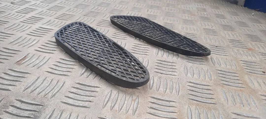 Grile plasă spate (pereche) pentru Peugeot Speedfight 2