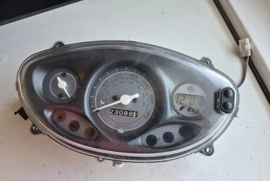 Brzinomjer za Piaggio Fly 125