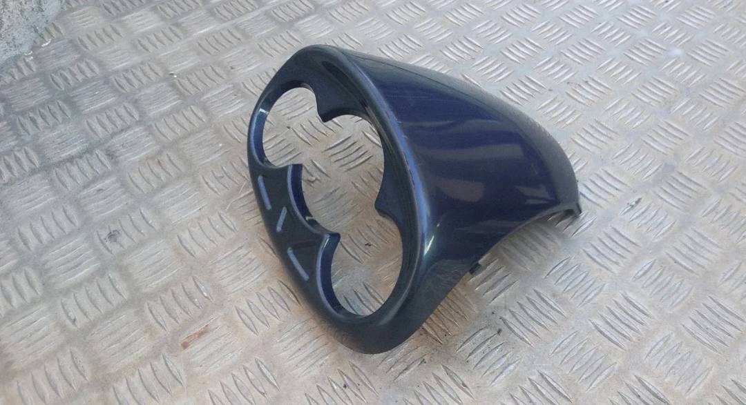 Plastika oko kilometar sata za Yamaha Maxster 125