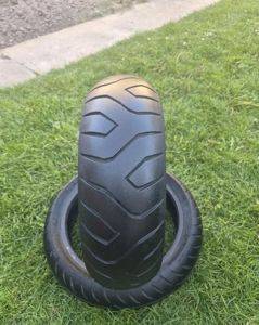 Pirelli 140/60-13 scooter tire — Novi Sad