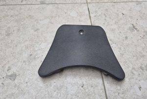 Poklopac akumulatora za Yamaha Majesty 125/150 — Novi Sad