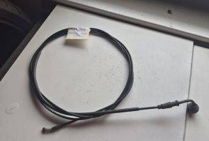 Cablu pentru deschiderea șeii pentru Yamaha Majesty 125/150 — Novi Sad