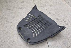 Plastika sa rešetkom za Yamaha Majesty 125/150 — crna — Novi Sad