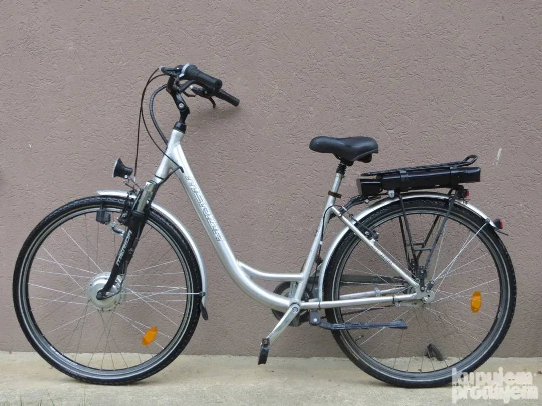Električni bicikl Merida 28" — alu ram, 7 brzina SRAM