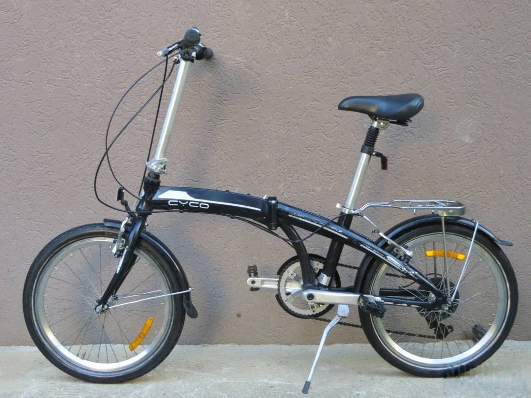 Sklopivi bicikl Cyco 20" — aluminijski okvir, 7 brzina Shimano Tourney, crni