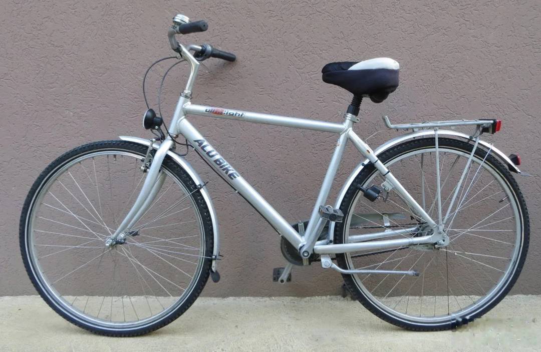 Gradski bicikl TCM Alu Bike 28" — SRAM S7, 7 brzina