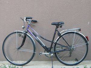 Gradski bicikl KTM Libero 28" — okvir 51 cm, 7 brzina — Beograd