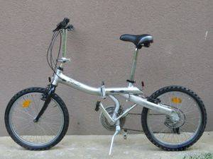 Sklopivi bicikl Checker Pig Traveller 20" — aluminijski okvir, 24 brzine, Shimano — Beograd