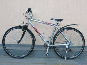 Trekking bicikl Genesis Yukon RX 28" — aluminijski okvir 51 cm, 24 brzine Shimano — Beograd