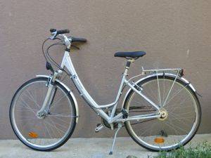 Gradski bicikl Tour de Suisse Palermo 28" — aluminijski okvir, 8 brzina Shimano Nexus — Beograd