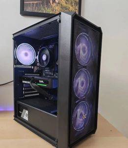 Gaming računar Ryzen 5 8400F, RTX 5050 8GB, 32GB DDR5, Wi-Fi 6 — Novi Sad