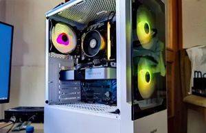 Gaming-PC Ryzen 7 5700X, RX 5700 XT 8GB, 16GB DDR4, SSD 512GB — Novi Sad