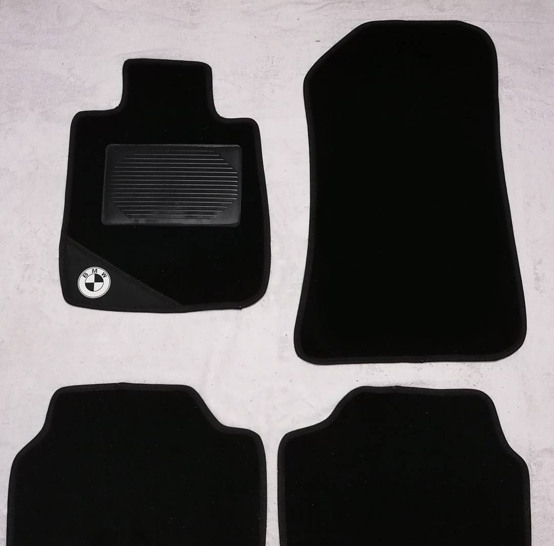 Autószőnyeg — BMW 1 E81 — gumi és textil