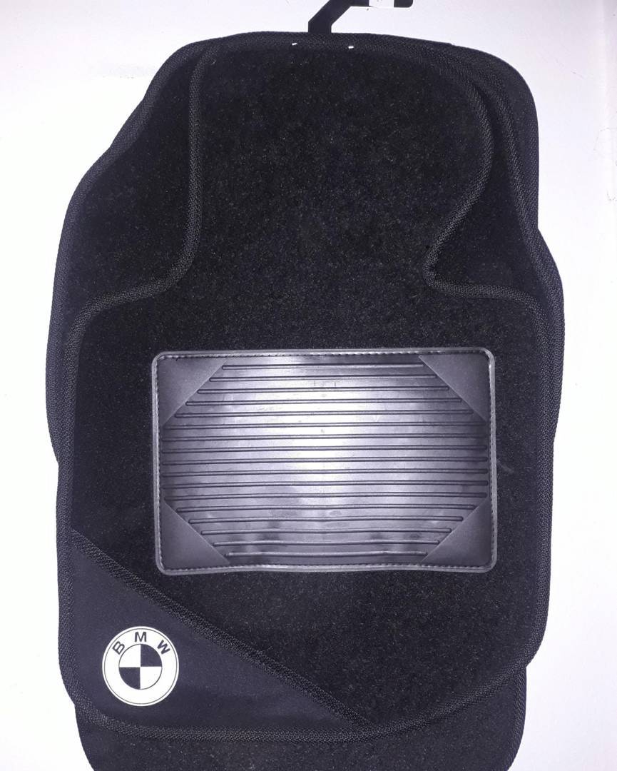Covorașe pentru BMW 3 E36 — de cauciuc și textile
