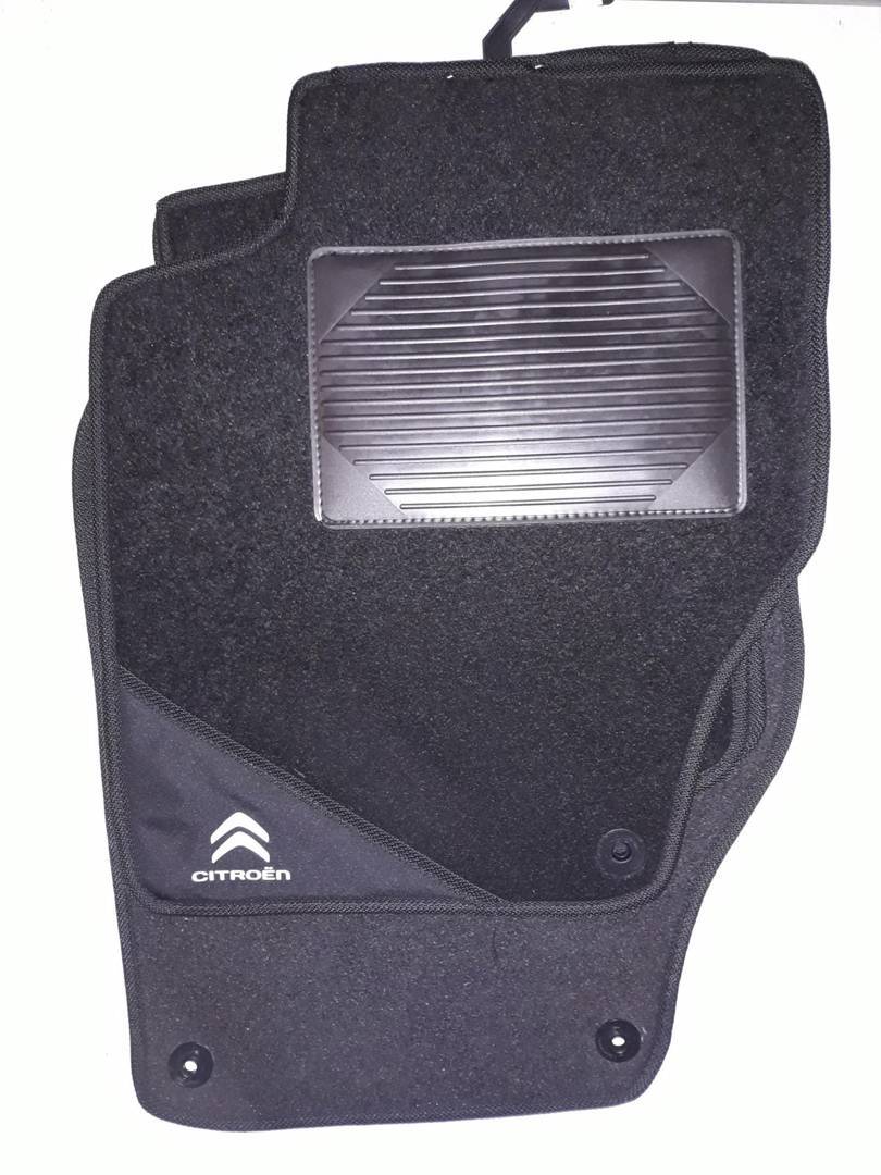 Car mats for Citroën C4 II — rubber and carpet