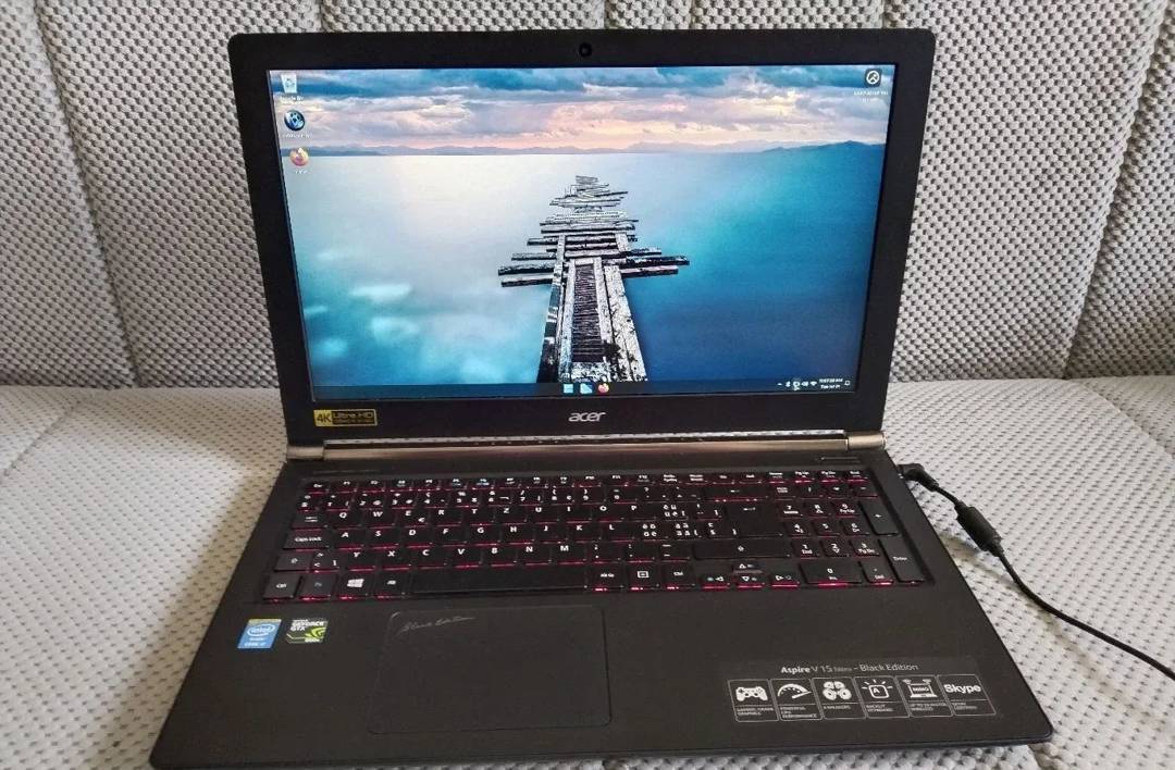Laptop Acer Aspire V 15 Nitro Black Edition — i7 4710HQ, 16 GB RAM, 256 GB SSD