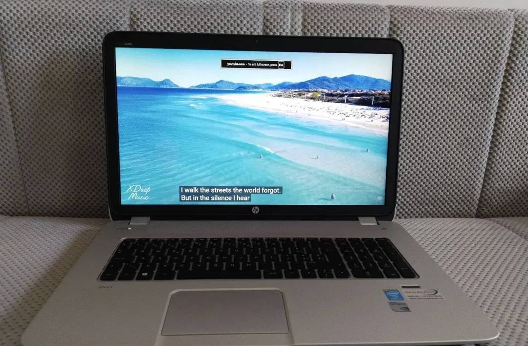 Laptop HP Envy 17-j076ez — i7 4700MQ, 8 GB RAM, 500 GB HDD