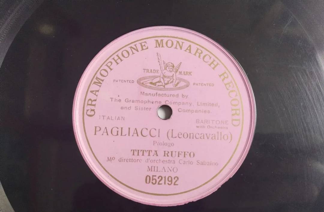 Gramofonska plošča Gramophone Monarch Record 052192 — Pagliacci, Titta Ruffo