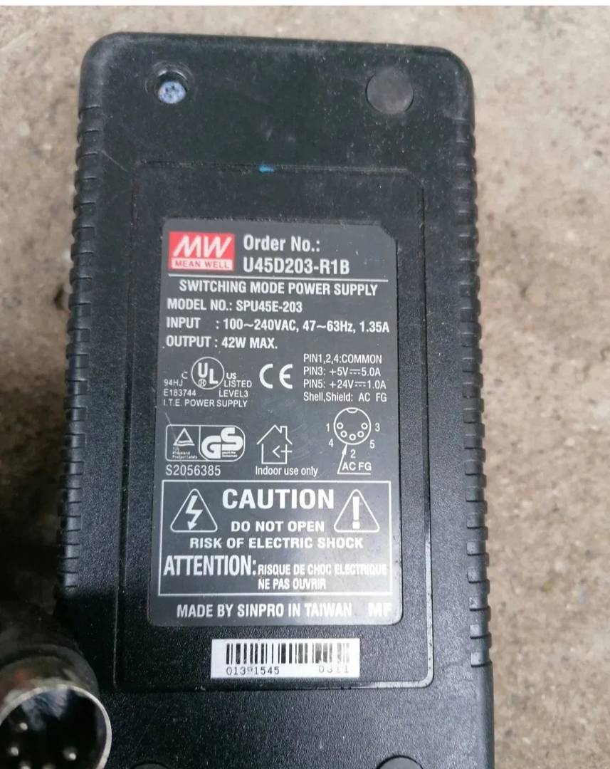 Napajalnik Mean Well SPU45E-203 24 V (5-pinski)