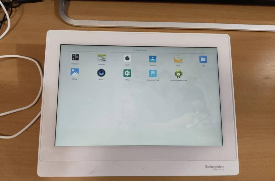 Zaslon Schneider Electric SpaceLogic HMI V3 10,1" SXWADBUND10003