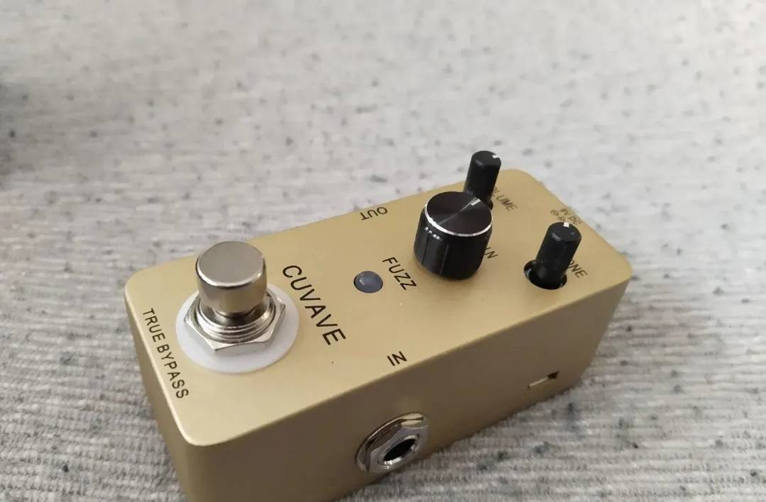 Kitarski pedal Cuvave Compressor