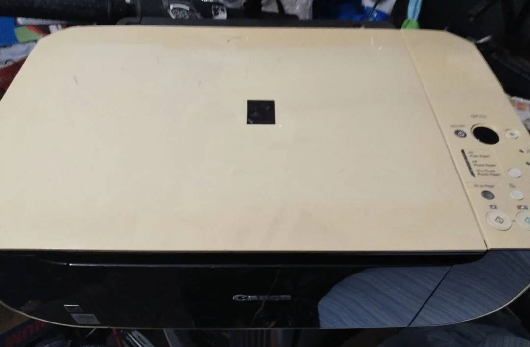 Pisač i skener Canon PIXMA MP210