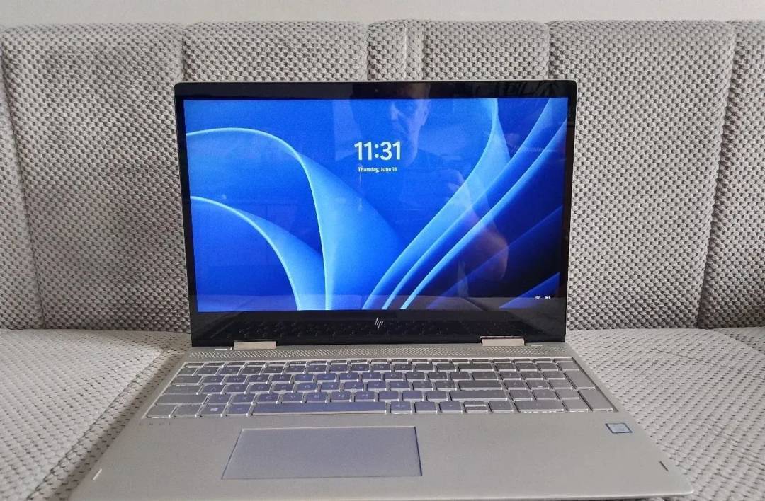Laptop HP Envy x360 15-bp180nz — i7 8550U, 16 GB RAM, 512 GB SSD