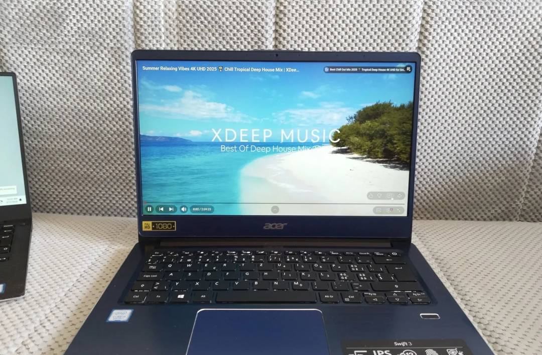 Prenosnik Acer Swift 3 SF314-54 — i3 8130U, 4 GB RAM, 128 GB SSD