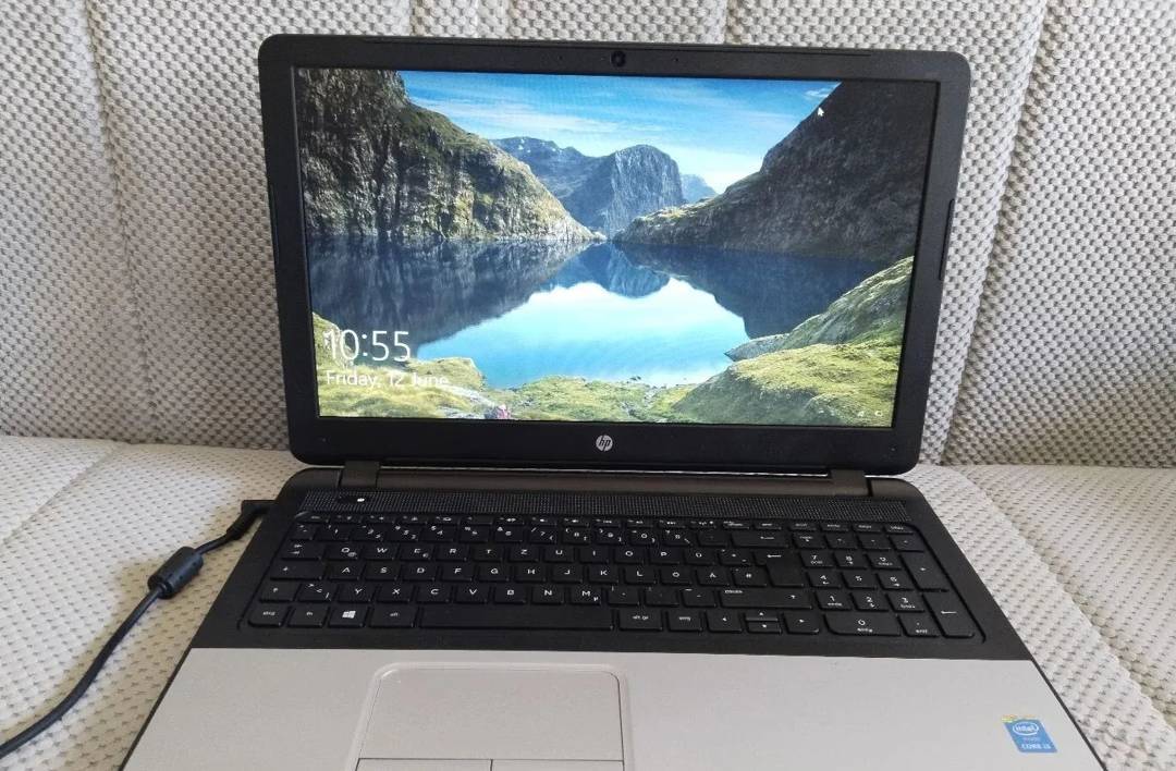 Laptop HP 350 G2 — i3 5010U, 8 GB RAM, 1 TB HDD