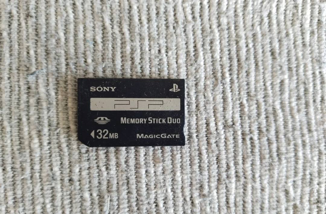 Memorijska kartica Sony Memory Stick Duo 32 MB za PSP