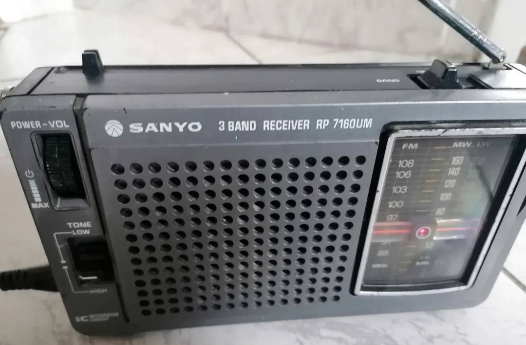 Radio prijamnik Sanyo RP 7160UM