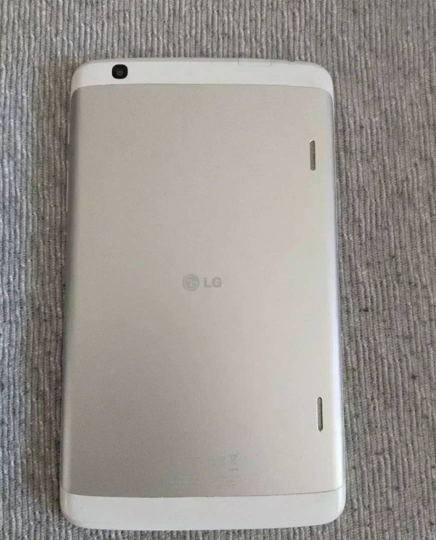 Tablet LG G Pad 8.3 V500