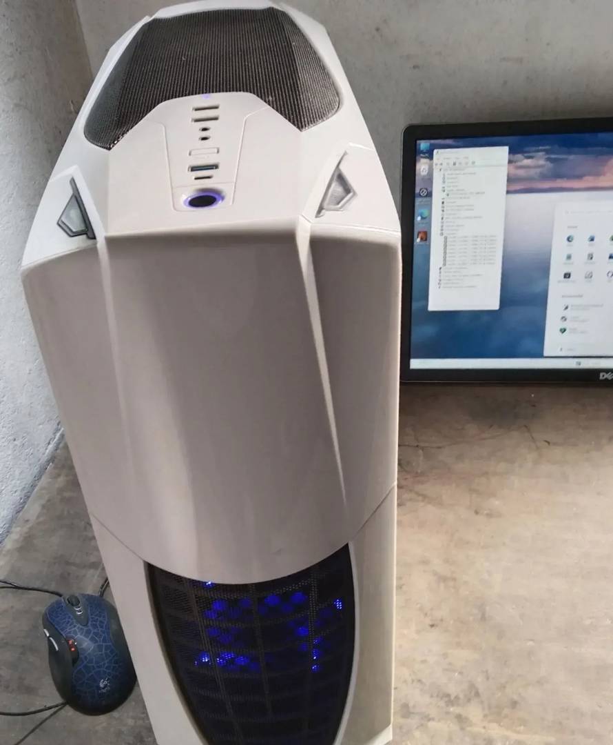 Gaming računalo i7 6700K — GTX 1060 6 GB, 16 GB RAM, 250 GB SSD + 1 TB HDD