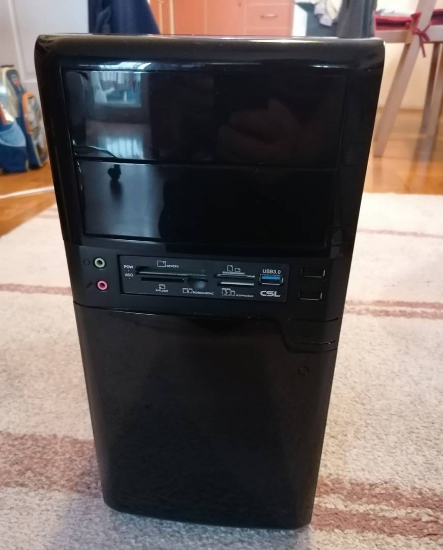 Računalo dual core — 8 GB RAM, 500 GB HDD