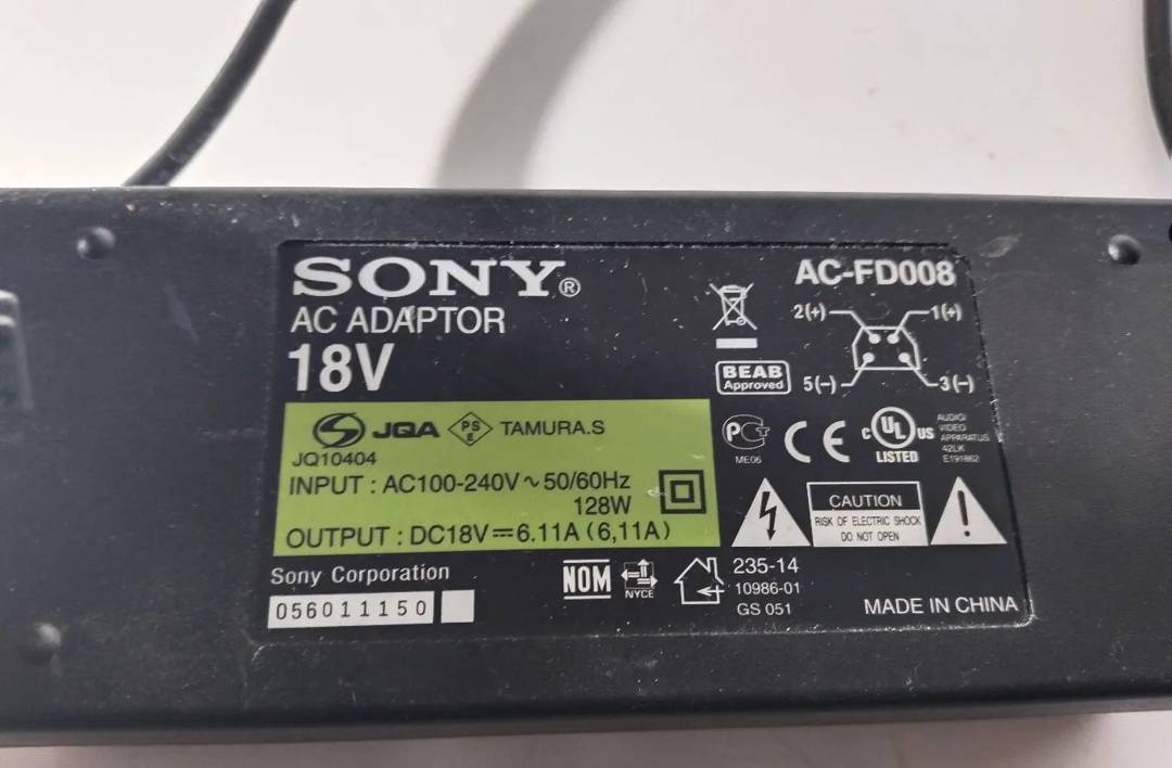 Adapter za napajanje Sony 18 V / 19,5 V
