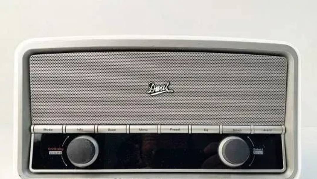 Retro radio Dual NR 5 DAB — Bluetooth, FM, DAB+
