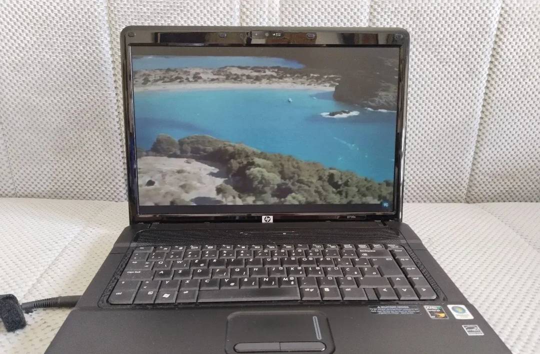 Laptop HP Compaq 6735s