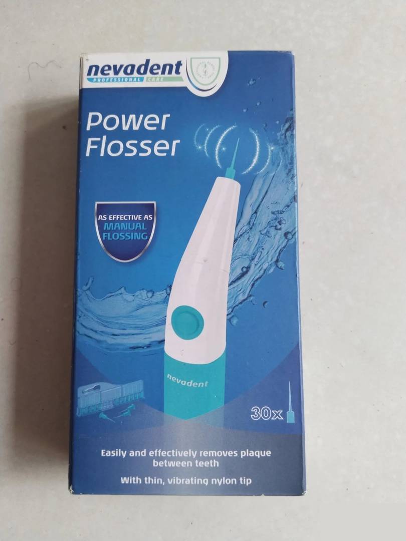 Nevadent Power Flosser fogközi lepedékeltávolító készülék