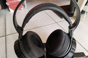 Bežične slušalice Sony TMR-RF860R — Novi Sad