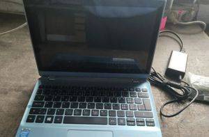 Prenosnik Acer Aspire V5-132P (za dele) — Novi Sad