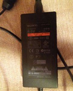 Polnilnik Sony za PlayStation 2 8,5 V — Novi Sad