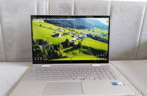 Prenosnik HP Envy x360 15 — i5 1135G7, 8 GB RAM, 512 GB SSD — Novi Sad