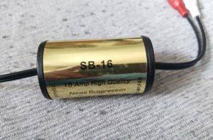 Avdio izolator ozemljitvene zanke SB-16 RCA ženski — RCA moški — Novi Sad