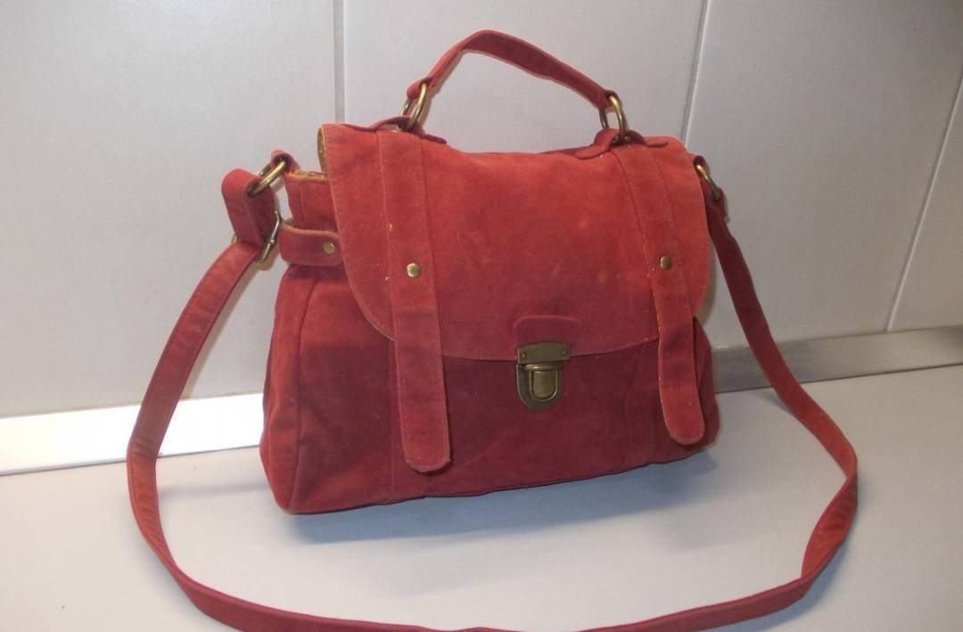 Unisex business bag, 36x28.5x16 cm, red, with multiple compartments