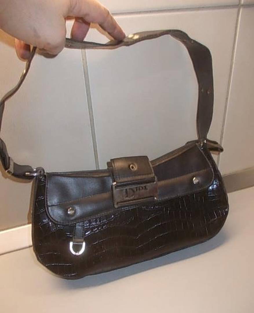 Женская сумка с логотипом Christian Dior 31x15x6 см, чёрная