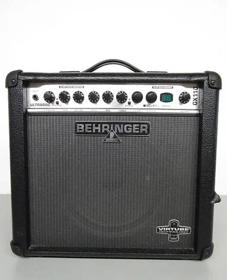 Gitarrenverstärker Behringer GX110, 30 W, 10"-Lautsprecher