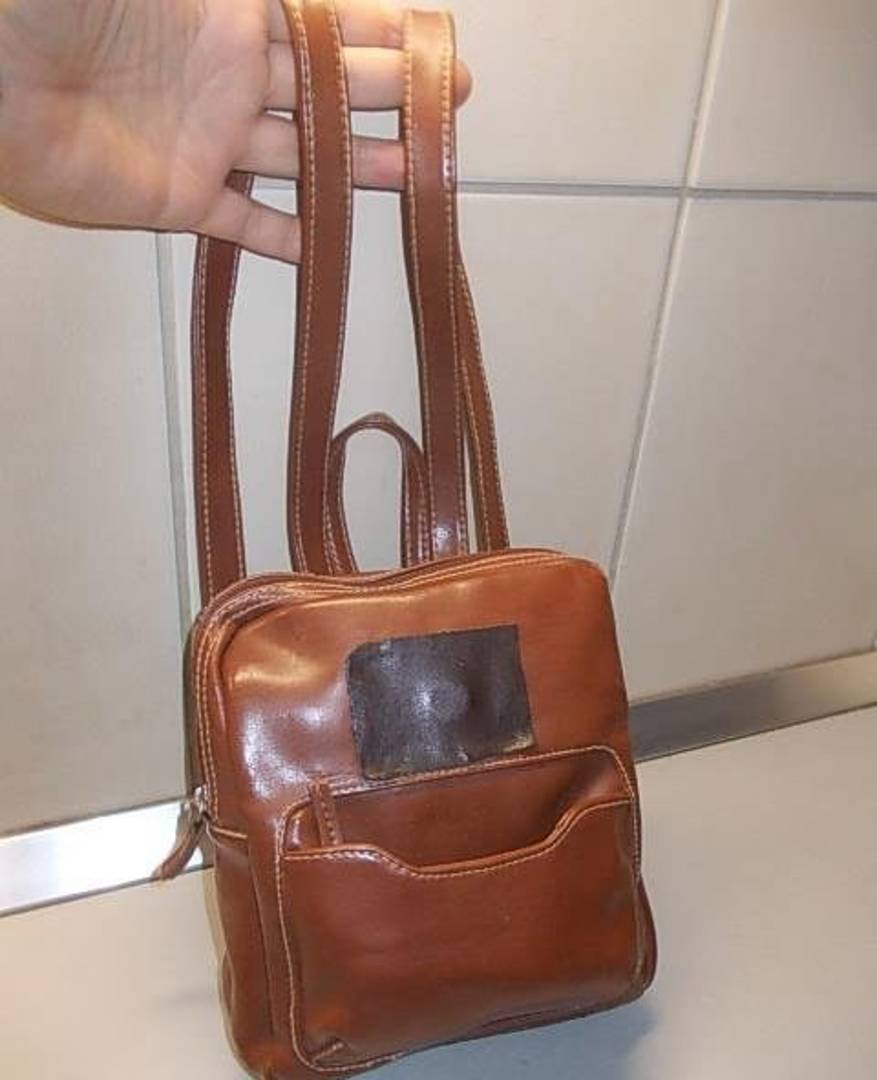 Unisex-Tasche-Rucksack aus Kunstleder, 36x28,5x16 cm