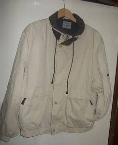 Unisex-Jacke von Via Cortesa mit Kapuze, Gr. XL (54) — Smederevo