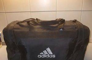 Спортивна сумка Adidas, середнього розміру — Smederevo