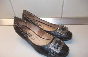 Lederschuhe Queens & Sons mit Schnalle, Gr. 36 — Smederevo